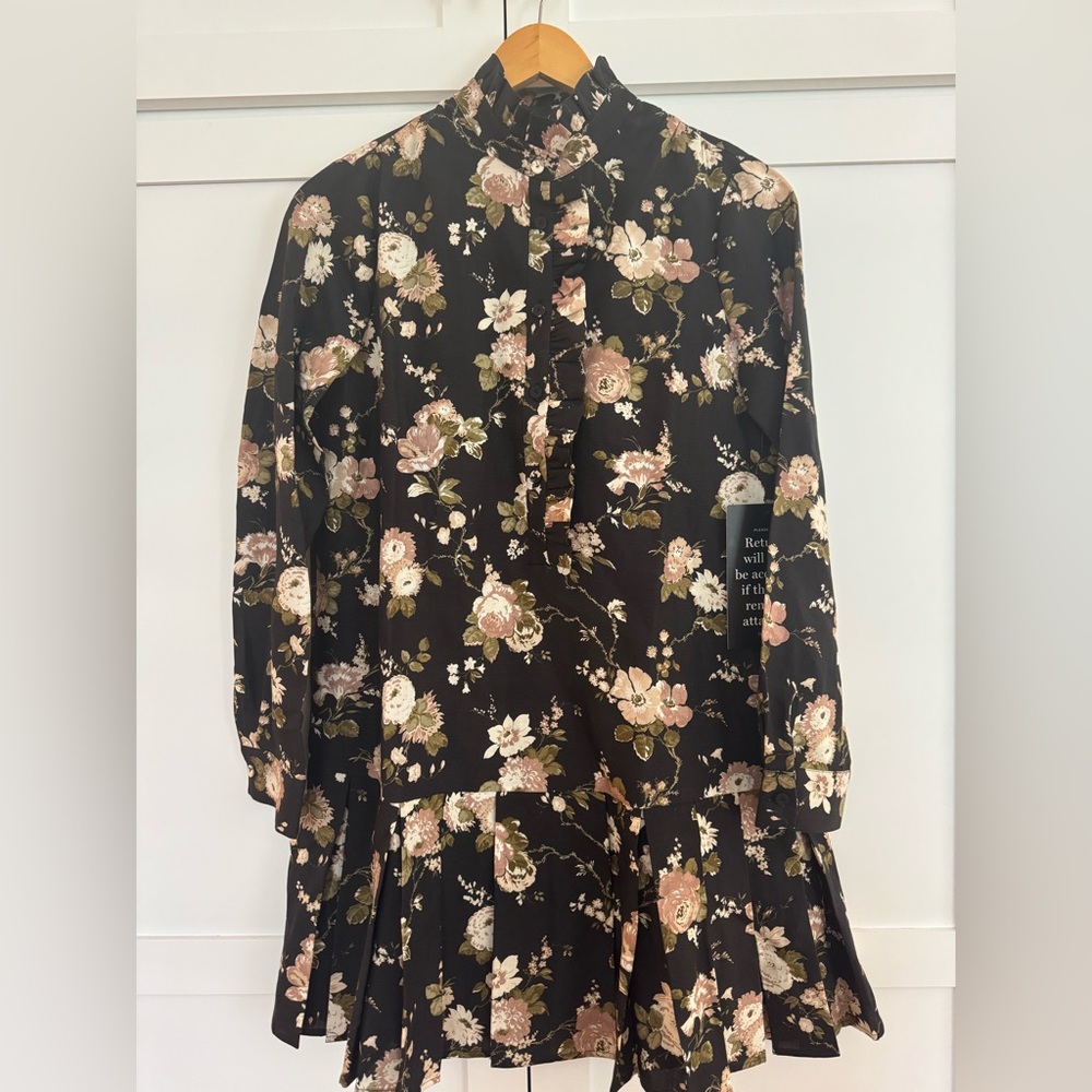 Tuckernuck Floral Dress Size XS NWT